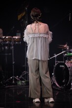 Kaedeの後ろ姿。