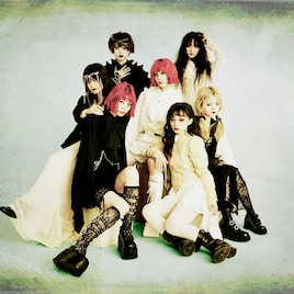 ASPの耽美的、幻想的、退廃的な新アーティスト写真