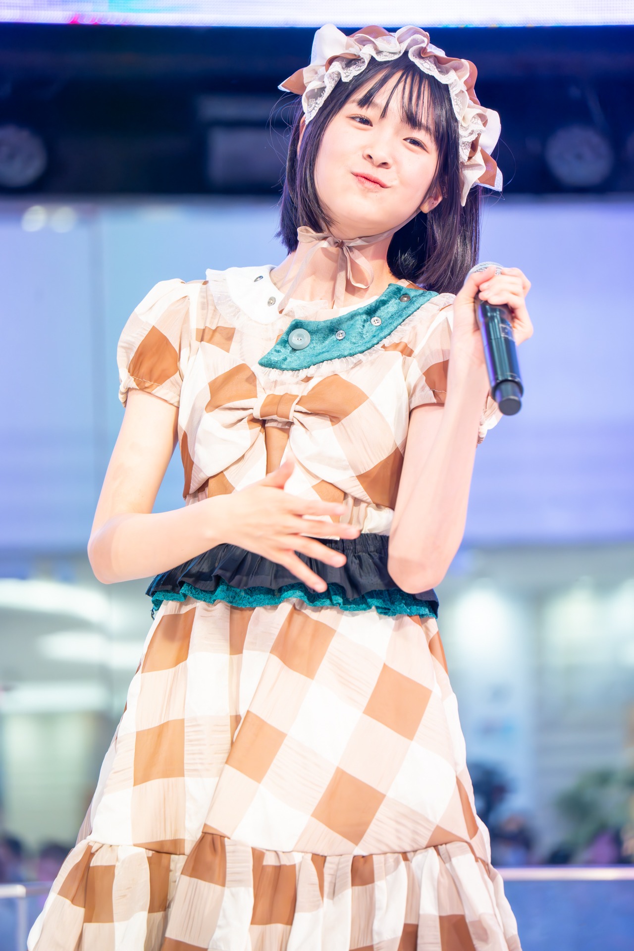 若菜こはる