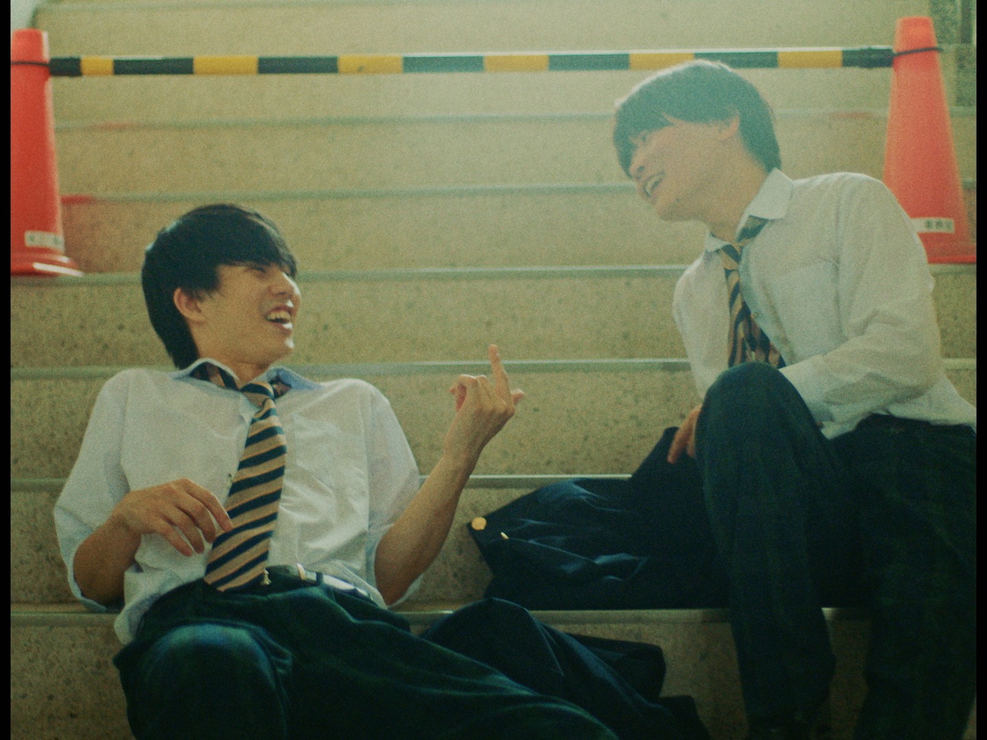 斉藤壮馬「ヒラエス」ミュージックビデオのワンシーン。