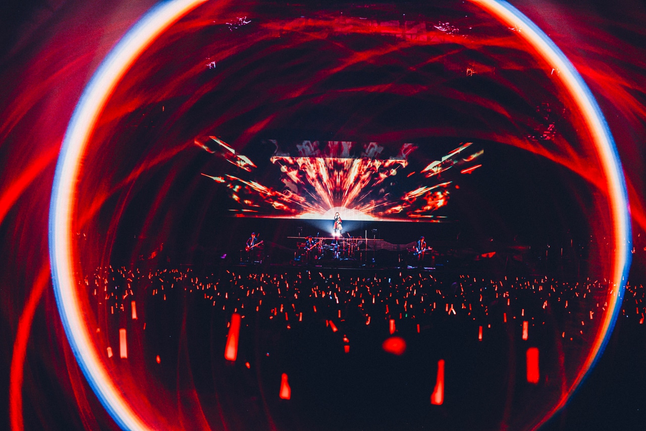 「THE PRIMALS Live in Japan - Darkest Before Dawn」の様子。