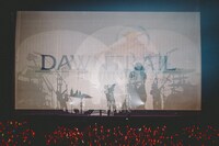 「THE PRIMALS Live in Japan - Darkest Before Dawn」の様子。