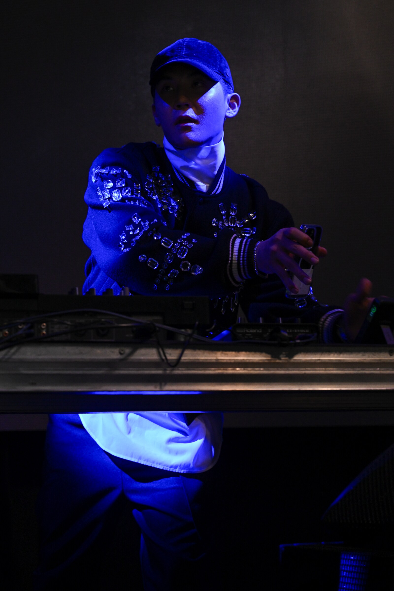 XGALXのJAKOPS、パリコレでオリジナル曲披露(コメントあり) - 音楽 XGALXのJAKOPS、パリコレでオリジナル曲披露(コメントあり) - 音楽