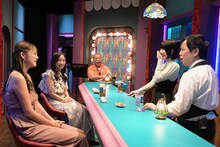 左からゆうちゃみ、齊藤京子（ex. 日向坂46）、出川哲朗、あの、せいや（霜降り明星）。(c)テレビ朝日