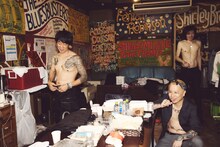 the HIATUS写真集「Gobble Up the Groove Tour 2024 OFF the SHOW」掲載写真