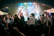 「スパンコールグッドタイムズ RELEASE ONEMAN SHOW 『キネマとユニバース』」東京・東京キネマ倶楽部公演の様子。（Photo by KentaKUMEI）