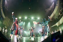 「スパンコールグッドタイムズ RELEASE ONEMAN SHOW 『キネマとユニバース』」東京・東京キネマ倶楽部公演の様子。（Photo by KentaKUMEI）
