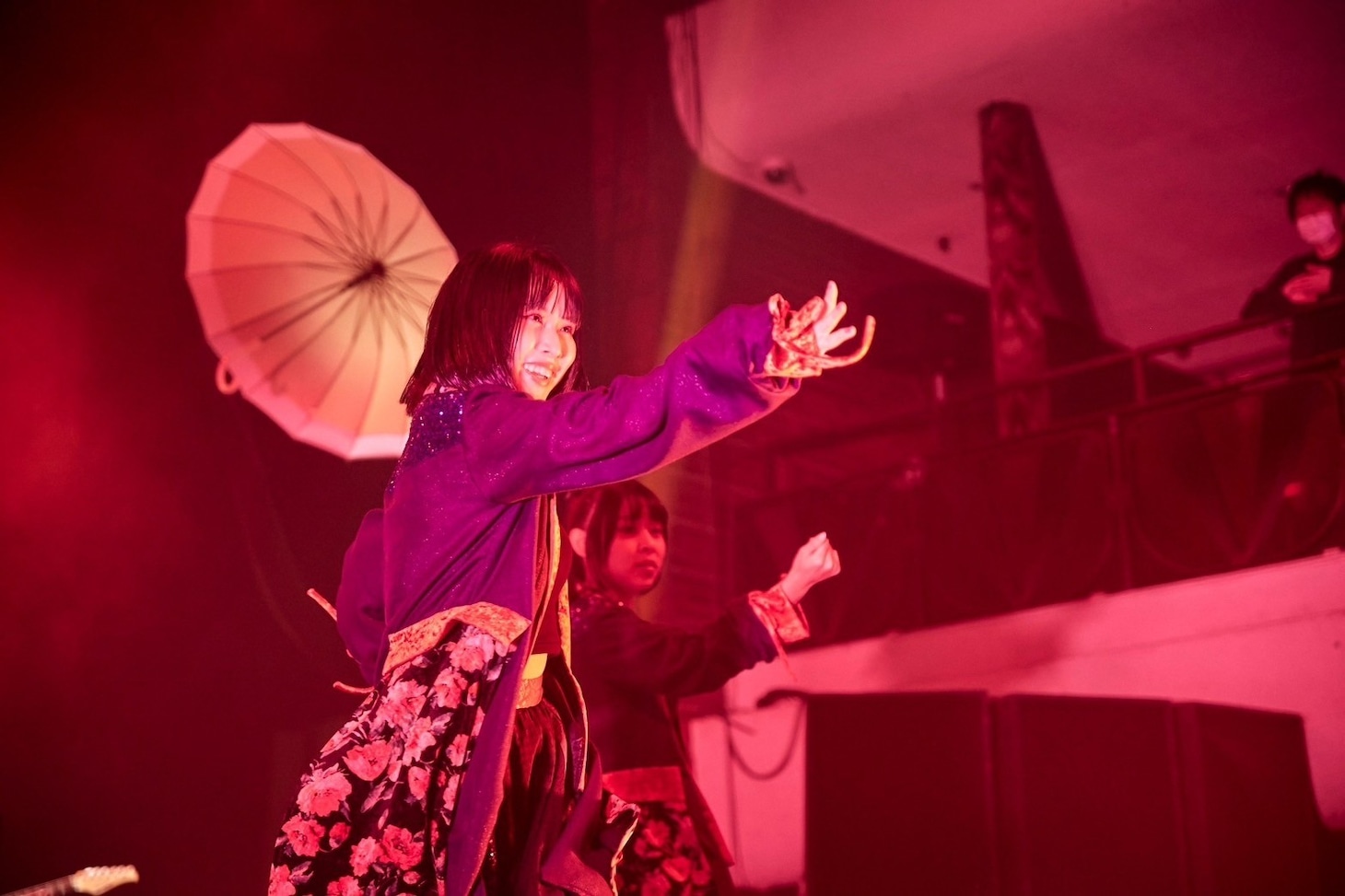 「スパンコールグッドタイムズ RELEASE ONEMAN SHOW 『キネマとユニバース』」東京・東京キネマ倶楽部公演の様子。（Photo by KentaKUMEI）