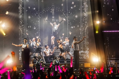 「Welcome to AYAKA NATION Special Edition『VIP ROOM A+』」の様子。（撮影：上飯坂一）