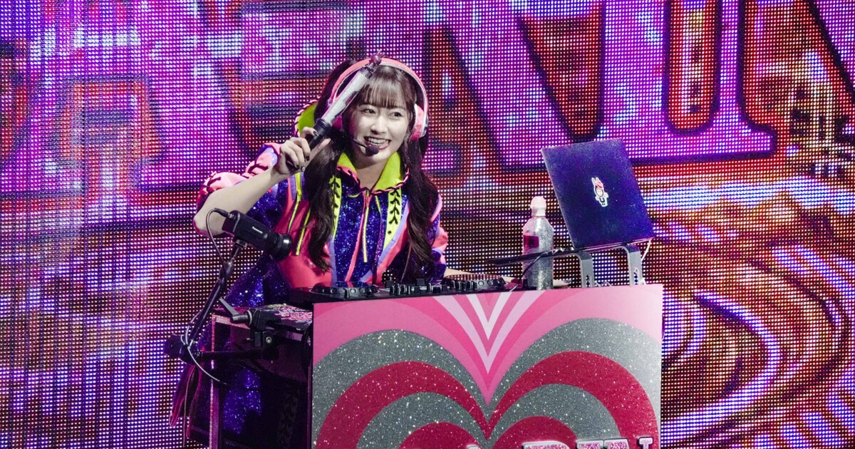 DJ A-RIN TIMEのコーナーの様子。（撮影：上飯坂一） [画像ギャラリー 3/26] - 音楽ナタリー