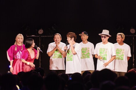 GANG PARADEとFLOW。（撮影：大橋祐希）