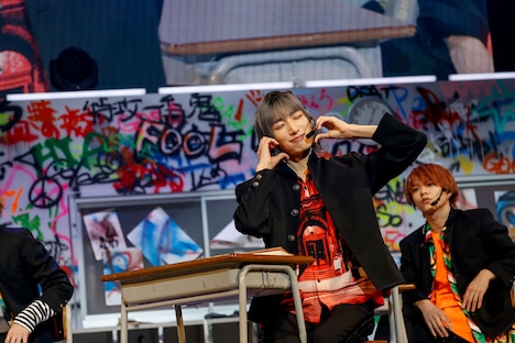 柴崎楽(撮影:小坂茂雄)