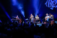 「BEGIN Specialコンサート in 茅ヶ崎」の様子。（写真提供：アミューズ）