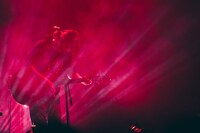 小林私（撮影：ハタサトシ）