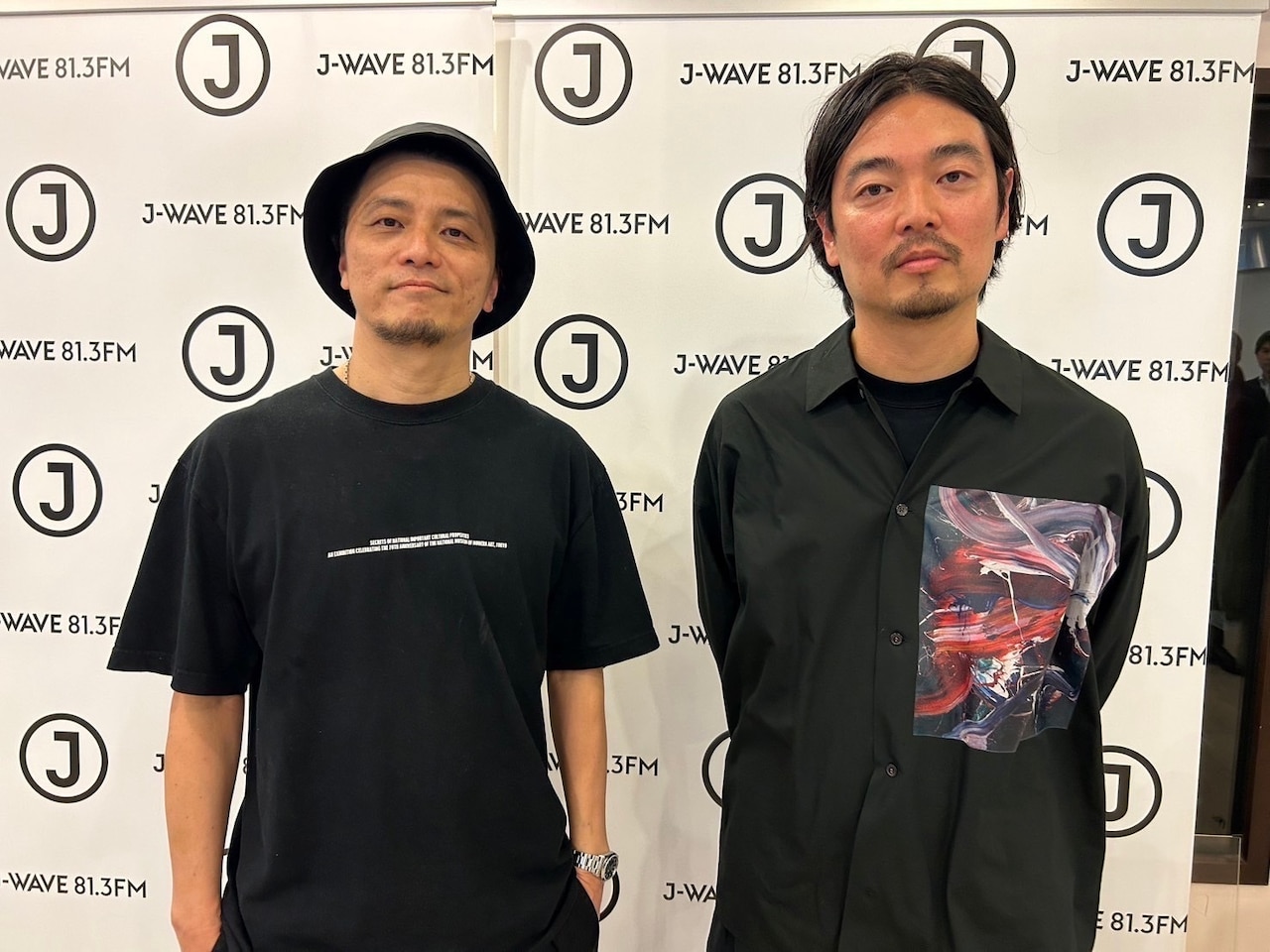 KREVAが13年ぶりにJ-WAVEナビゲーターに、初回放送ゲストは大ファンのブランドデザイナー