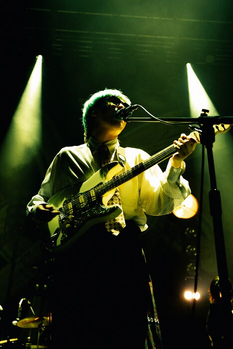 内田怜央（Vo）（Photo by jacK）