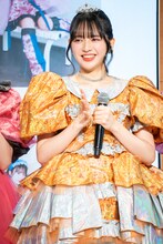 鎮西寿々歌（FRUITS ZIPPER）