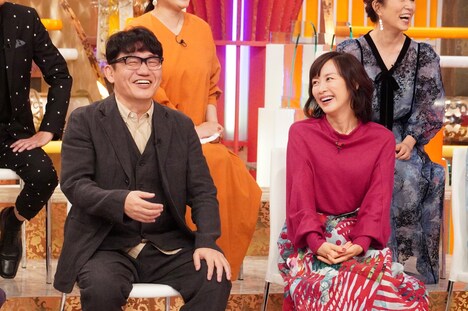 左から飯尾和樹（ずん）、山口もえ。(c)フジテレビ