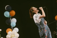 有華「YUKA "Happiness is ... " TOUR 2024」ファイナル公演の様子。（撮影：鈴木友莉）