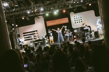 有華「YUKA "Happiness is ... " TOUR 2024」ファイナル公演の様子。（撮影：鈴木友莉）