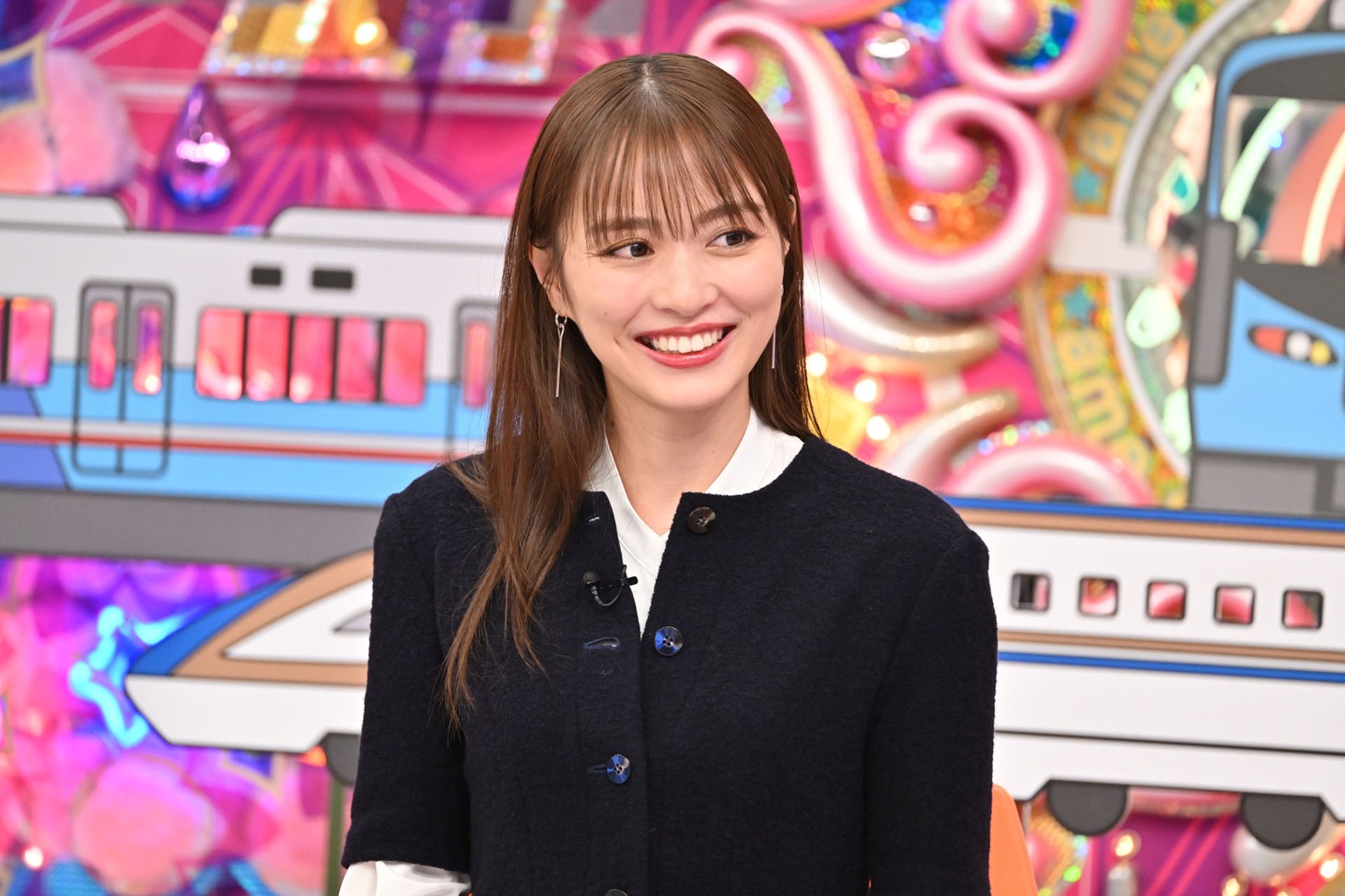 内田理央  (c)テレビ朝日