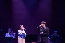 清水美依紗とKEVIN（BUDDiiS）。