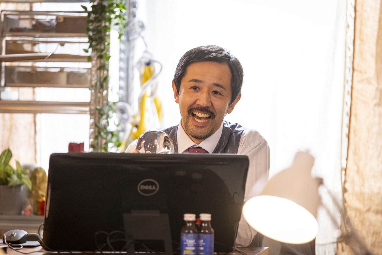 濱津隆之 (c)上田誠(ヨーロッパ企画)・メディアプルポ・愛須メノウ／CLLENN