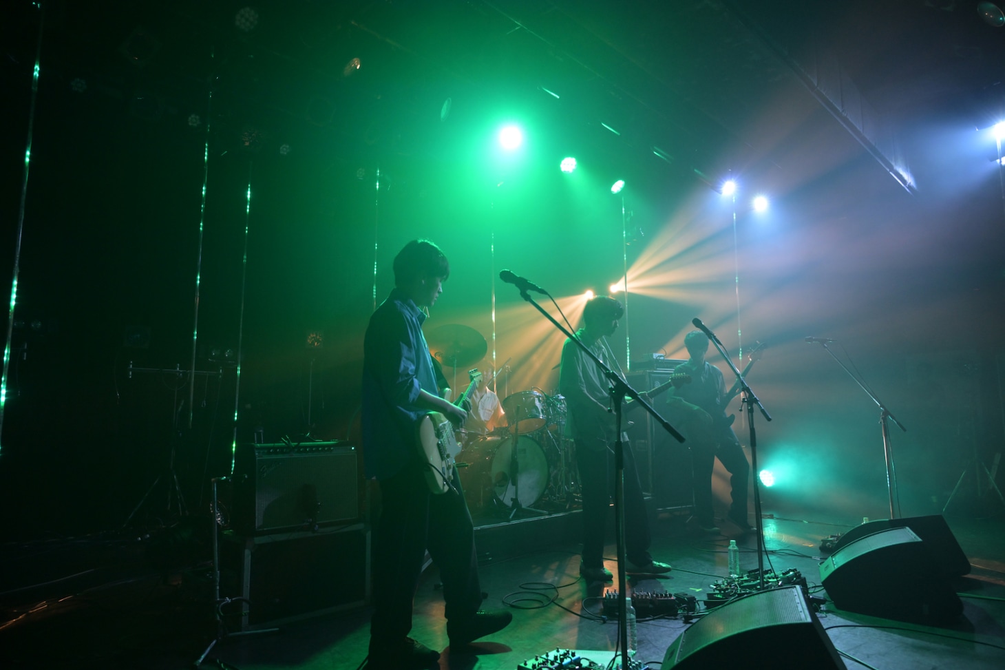 ミツメ「LIQUIDROOM 20th ANNIVERSARY mitsume live 2024 "decade"」の様子。（撮影：トヤマタクロウ）