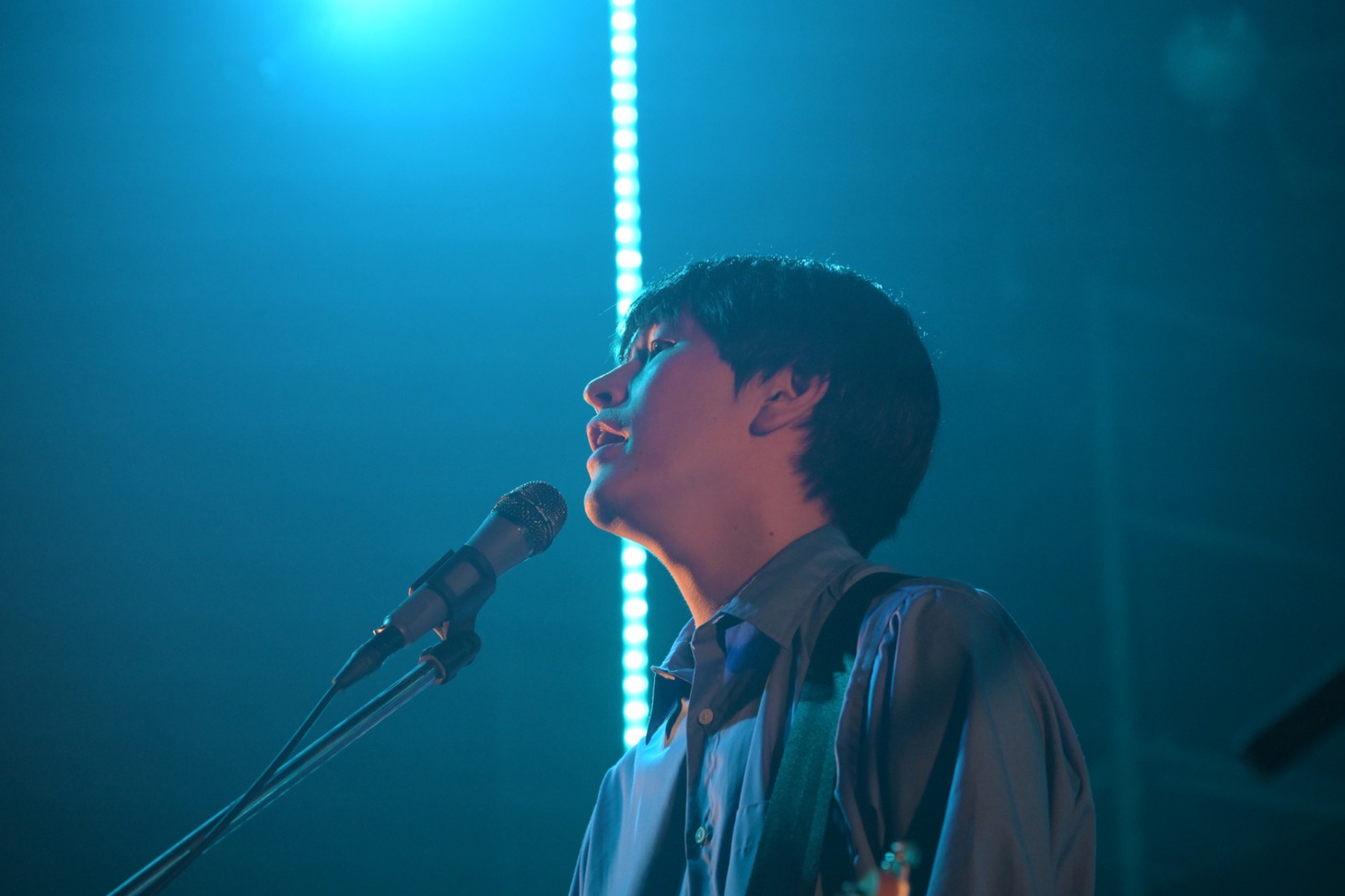 川辺素（ミツメ）（撮影：トヤマタクロウ）