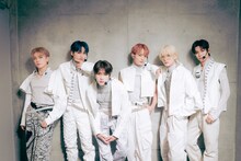 「2024 DXTEEN 1ST ONE MAN LIVE TOUR ENCORE SHOW -THE QUEST ▶︎▶︎ REPLAY」東京・LINE CUBE SHIBUYA（渋谷公会堂）公演の様子。 (c)LAPONE Entertainment