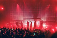 「2024 DXTEEN 1ST ONE MAN LIVE TOUR ENCORE SHOW -THE QUEST ▶︎▶︎ REPLAY-」東京・LINE CUBE SHIBUYA（渋谷公会堂）公演の様子。 (c)LAPONE Entertainment