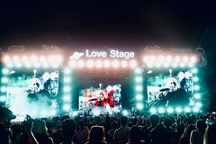 HYDEワールドツアー開幕、「夢幻」セルフカバーや最新アルバム曲を披露 
