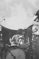 岡田優佑（Dr / BROTHER SUN SISTER MOON）（撮影：勝呂亮伍）