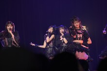 ukka「ワンマンライブ『doll』」の様子。（撮影：福島吉人）