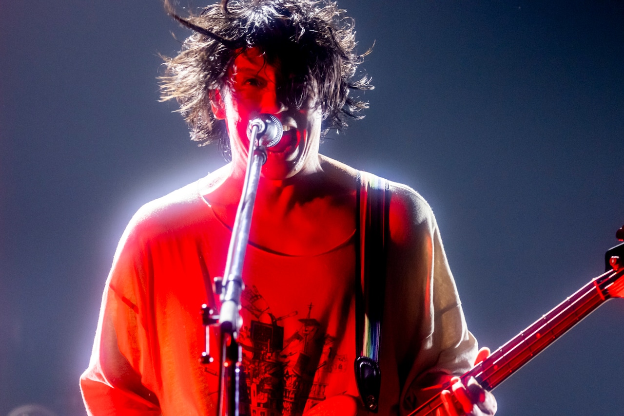 UNISON SQUARE GARDEN結成20周年ツアー、ヒットシングルと多彩な演出