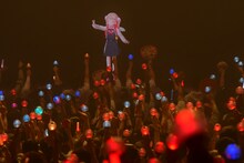 しぐれうい「SHIGURE UI 5th Anniversary Live “masterpiece”」の様子。