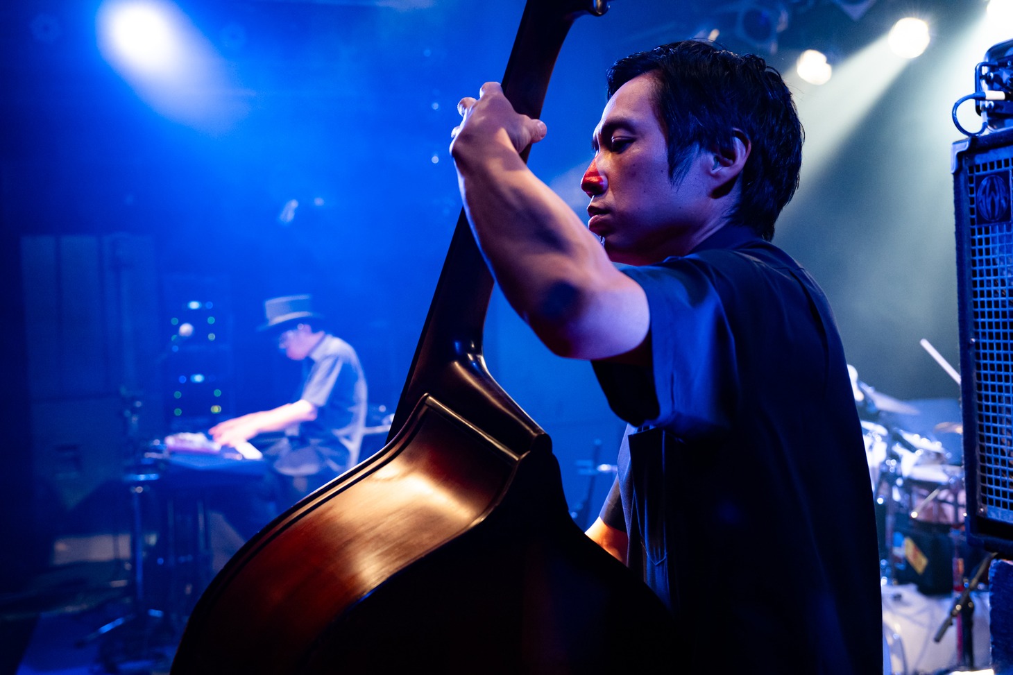 H ZETT NIRE（B）（Photo by Yuta Ito）