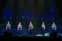 「TOMORROW X TOGETHER WORLD TOUR ＜ACT : PROMISE＞ 」NTSU ARENA公演の様子。(P)&(C) BIGHIT MUSIC