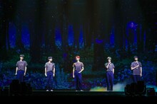 「TOMORROW X TOGETHER WORLD TOUR ＜ACT : PROMISE＞ 」NTSU ARENA公演の様子。(P)&(C) BIGHIT MUSIC