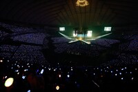 「TOMORROW X TOGETHER WORLD TOUR ＜ACT : PROMISE＞ 」NTSU ARENA公演の様子。(P)&(C) BIGHIT MUSIC