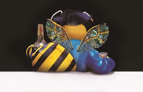 ハチ君のバックショット。