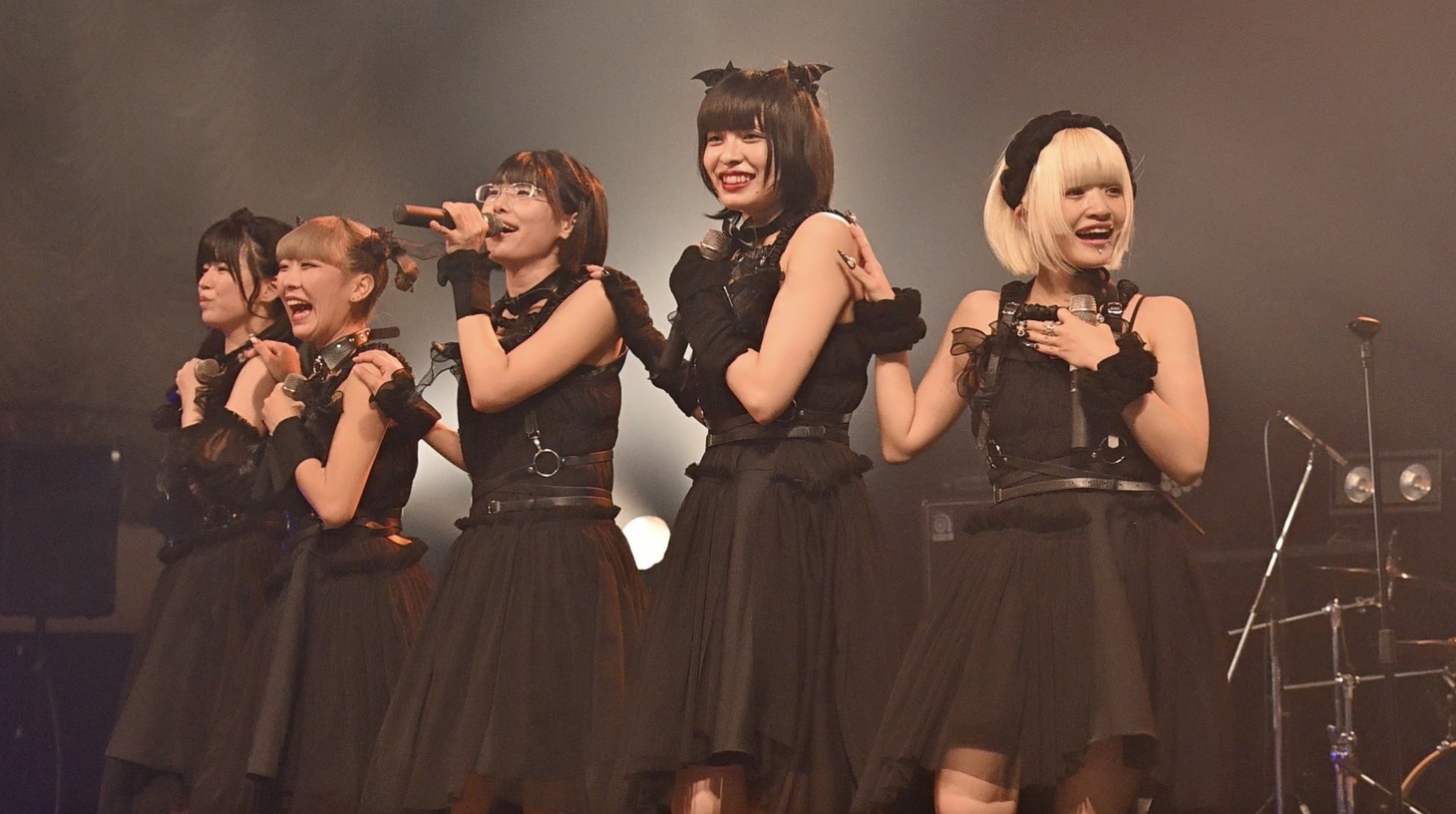 「棘-おどろ-7周年 & 1st mini AL『xxxx』発売記念one-man Live」の様子。（撮影：牧野健人）