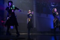 BABYMETAL。映画「ヘヴィ・トリップII／俺たち北欧メタル危機一発！」より。