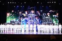 「DREAM BOYS」初日開幕記念会見の様子。