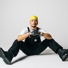 SWAYがMIYACHI迎え、週末までがんばる社会人への応援ソングをリリース