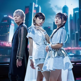 fripSide、立ち上げ当初の音楽性に回帰した楽曲の新映像公開 本日発売ニューアルバムの収録曲