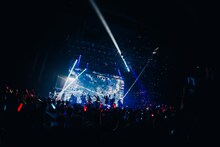 キングサリ「KINGSARI Band set oneman LIVE『Resonance』」の様子。（撮影：真島洸）