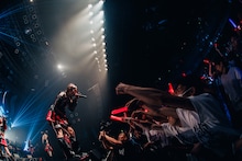 キングサリ「KINGSARI Band set oneman LIVE『Resonance』」の様子。（撮影：真島洸）