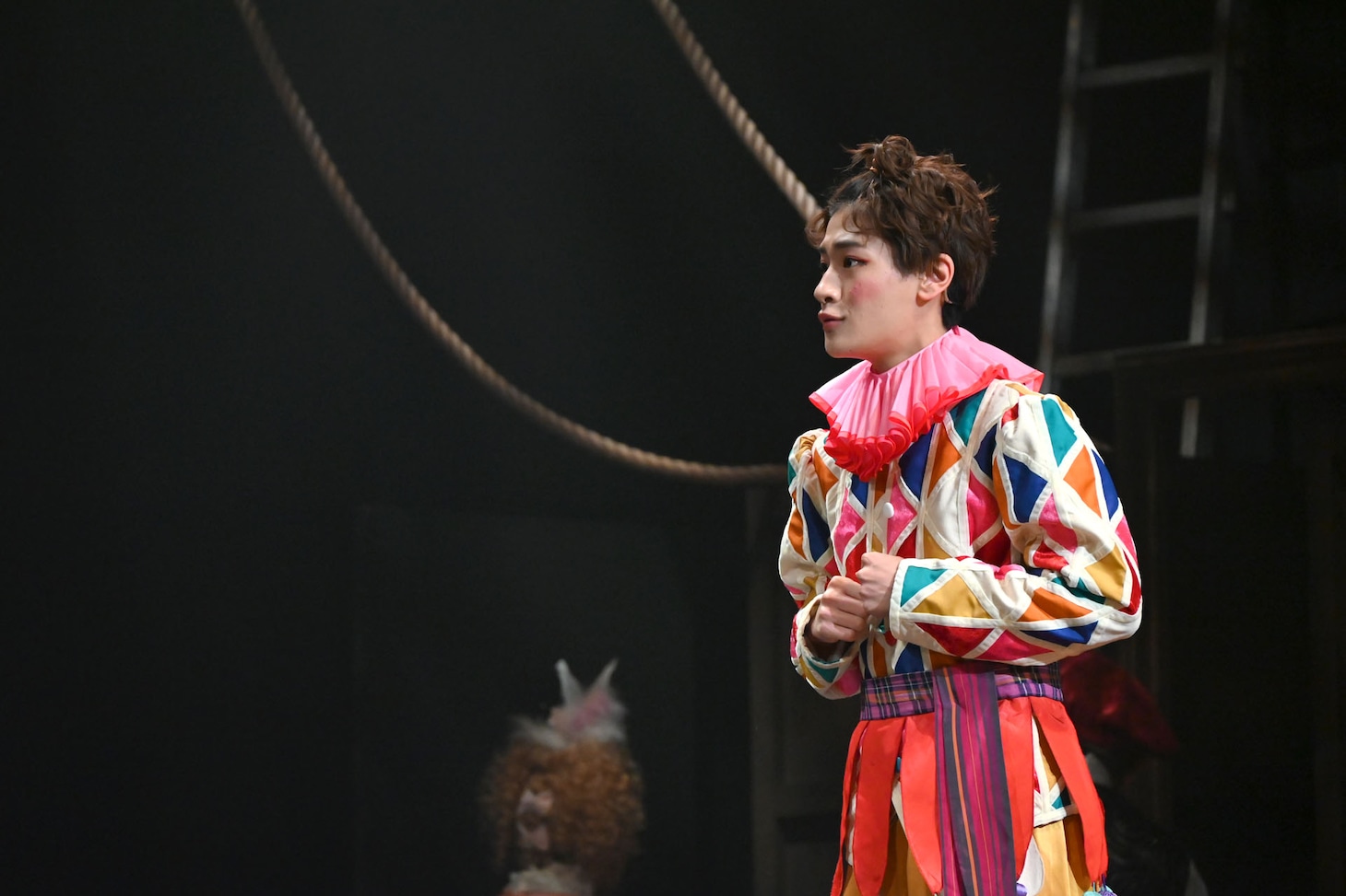 兄ドローミオ役の芳賀柊斗（Lienel）。