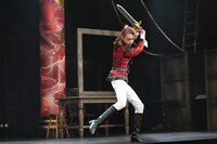 兄アンティフォラス役の近藤駿太（Lienel）。